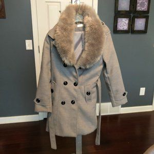 Women's Faux fur coat. Medium